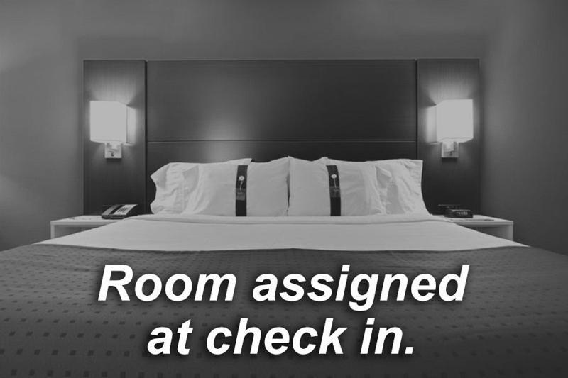 Hotel Trilogy Albany Airport, Tapestry Collection By Hilton Лейтъм Екстериор снимка
